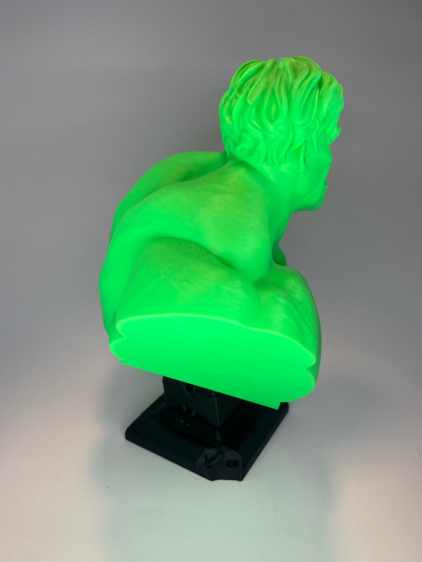 The Incredible Hulk Bust: Unique Comic Book Collectible