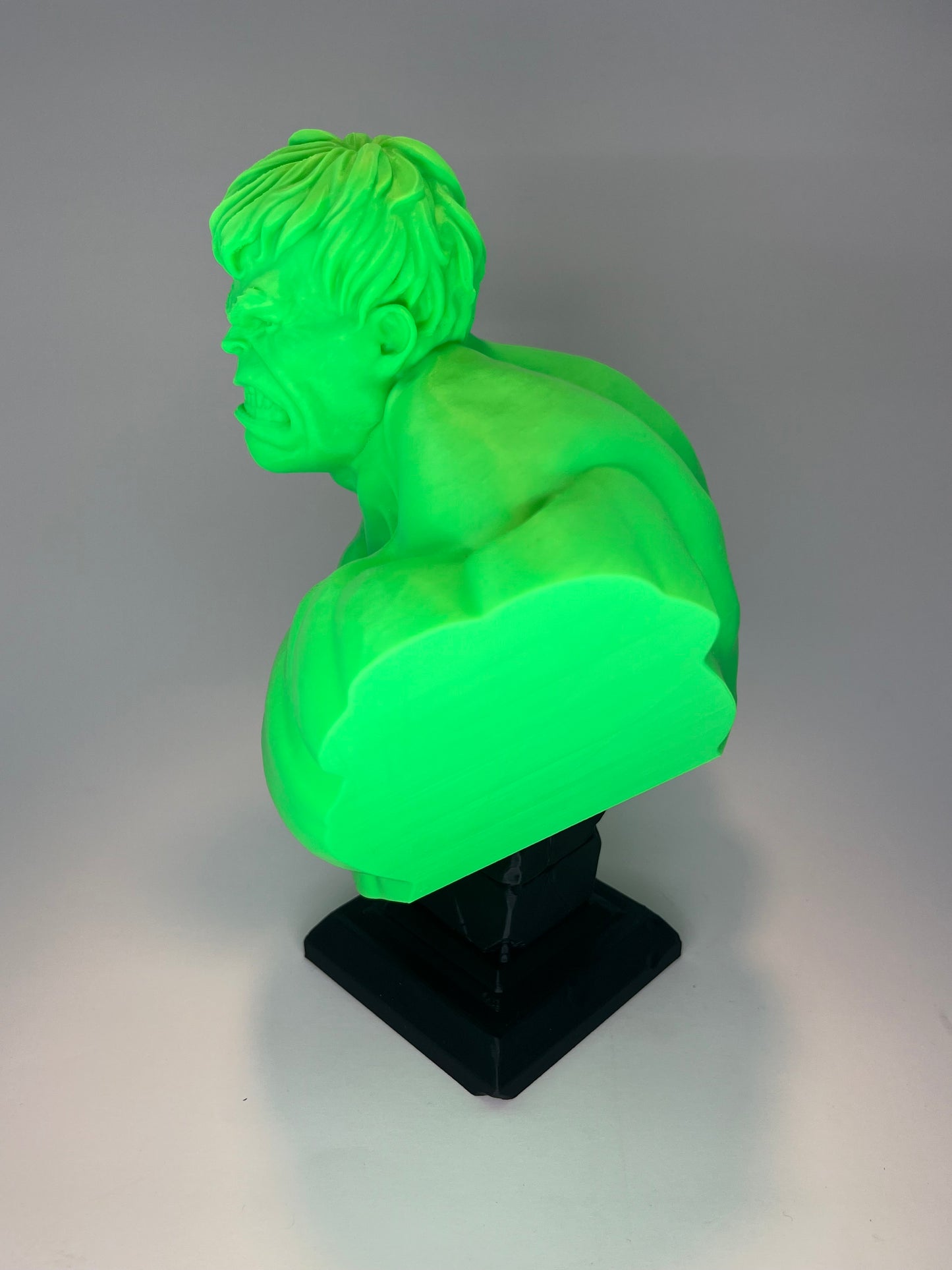 The Incredible Hulk Bust: Unique Comic Book Collectible